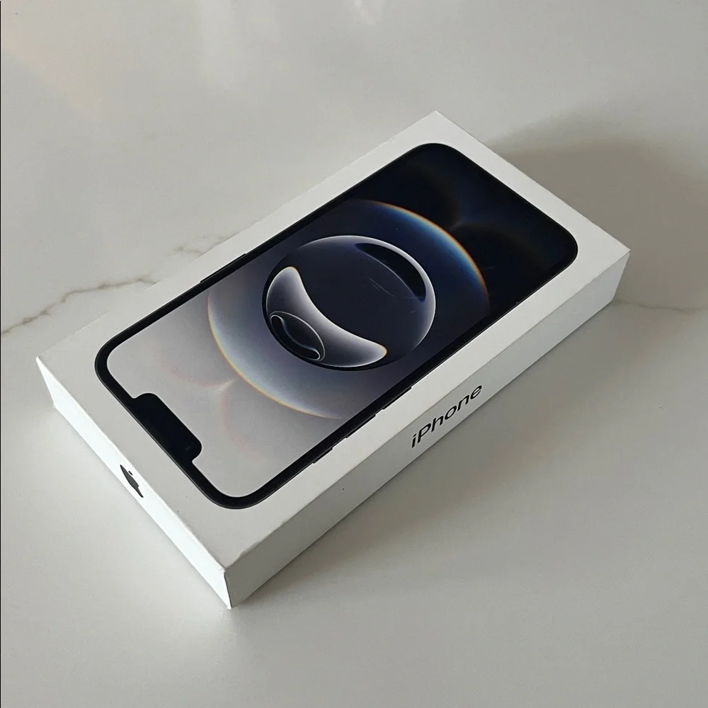 Apple iPhone 16e Smartphone Box Box Only